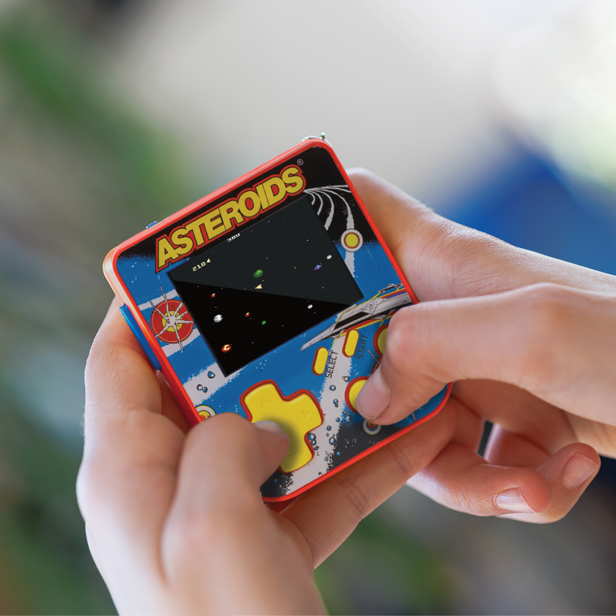 Super Micro Asteroids Keychain Gamer