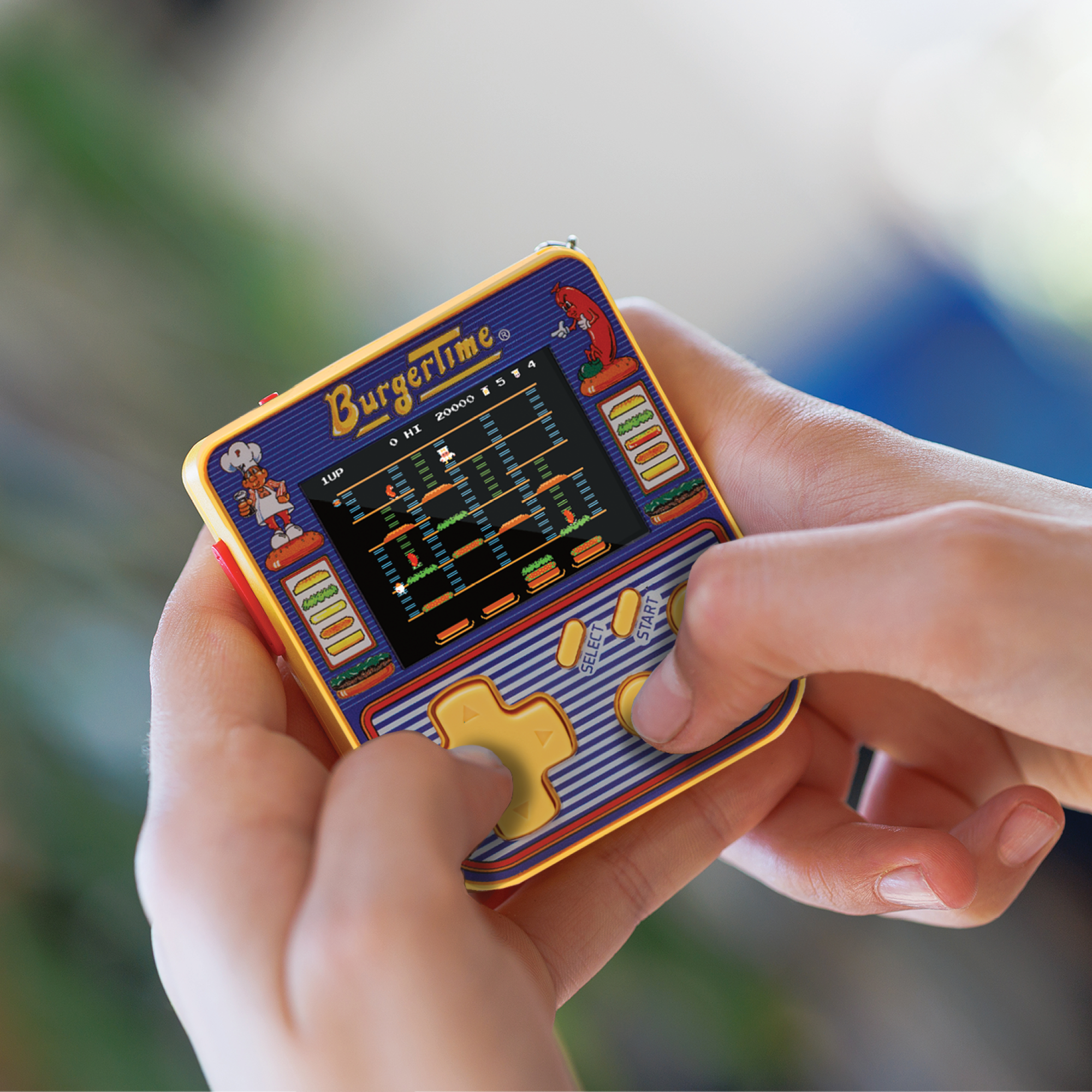 Super Micro Burgertime Keychain Gamer