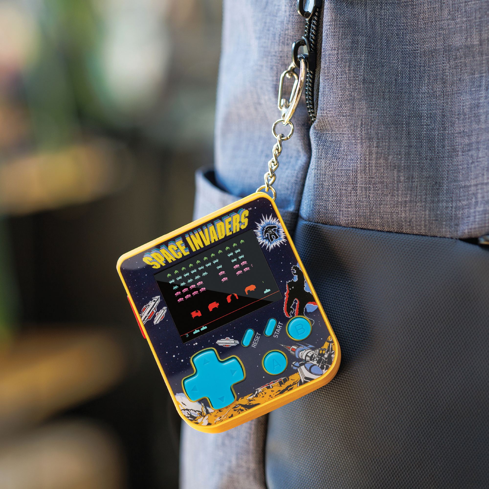 Super Micro Space Invaders Keychain Gamer